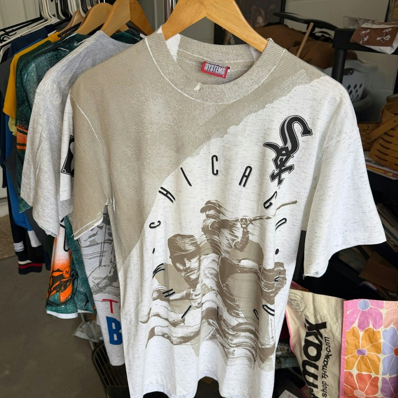 Insta Graphic Systems Vintage Chicago White Sox Graphic T-Shirt