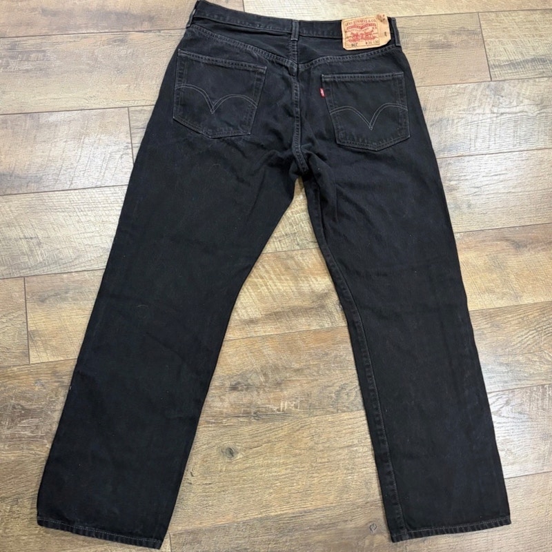 2004 Levi’s 501 Jeans Black Denim Straight Fit Button Fly