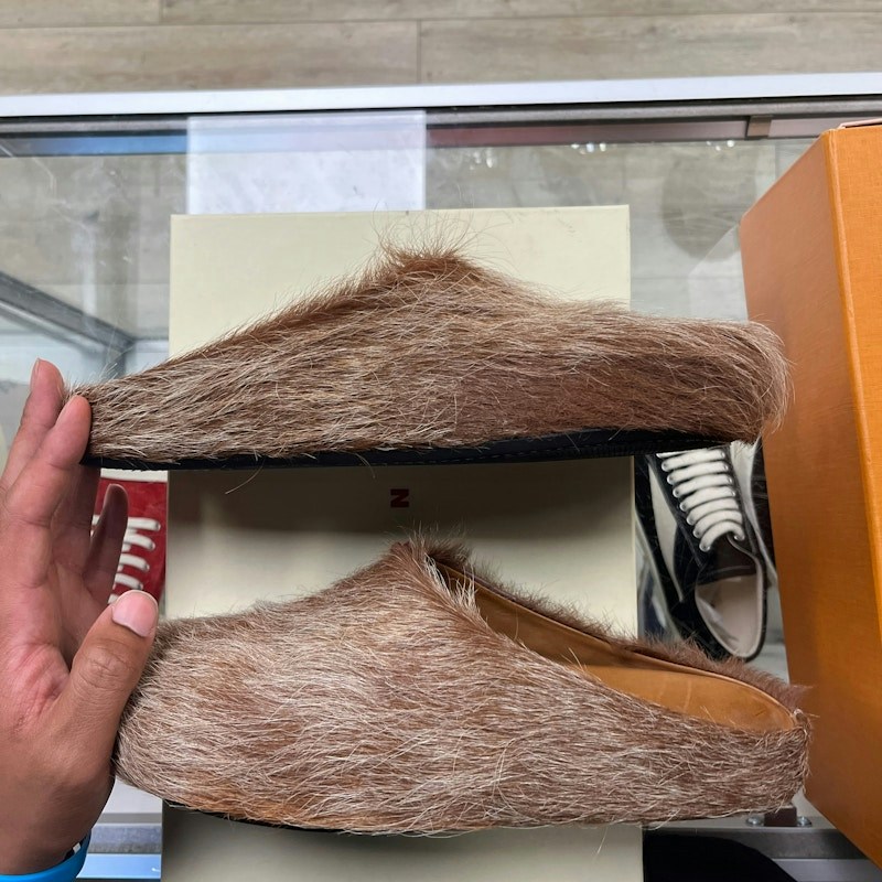 Marni Fussbett Sabot Fur Brown