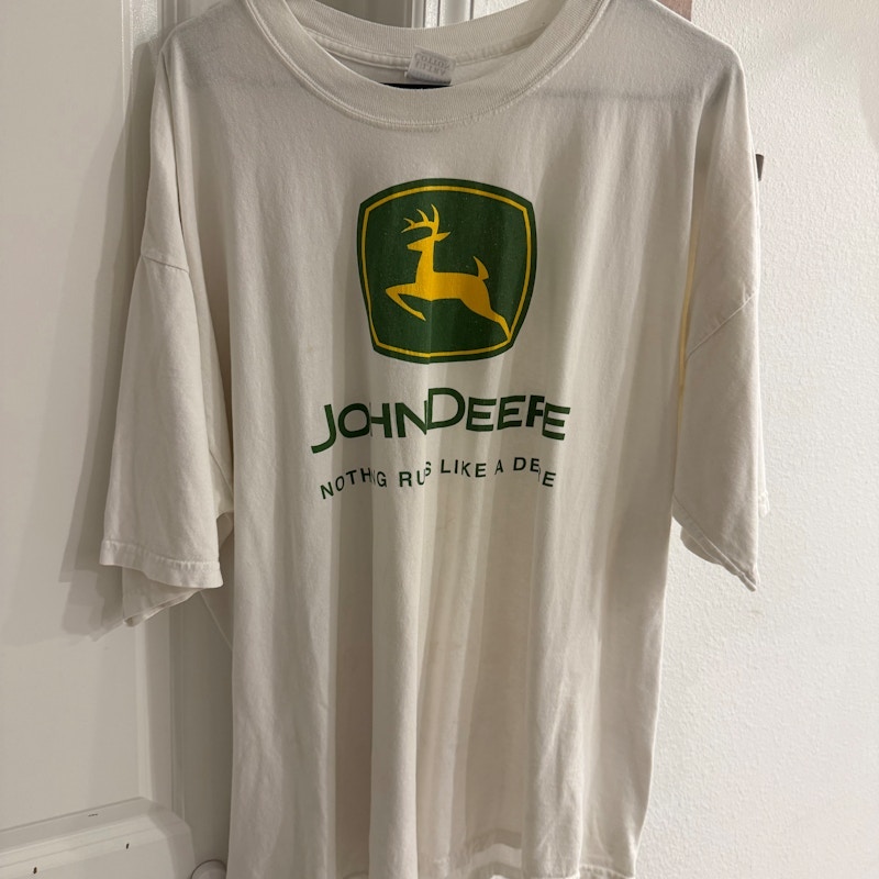 Vintage John Deere Nothing Runs Like A Deere Graphic T-Shirt