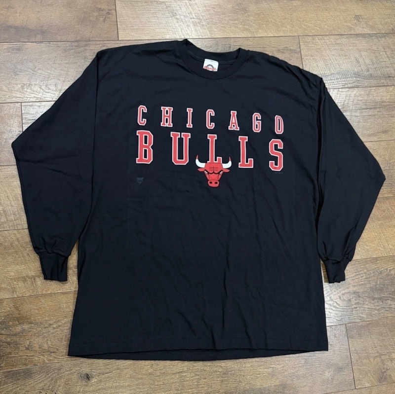 Vintage 90s Chicago Bulls Long Sleeve Tee Single Stitch Black Red