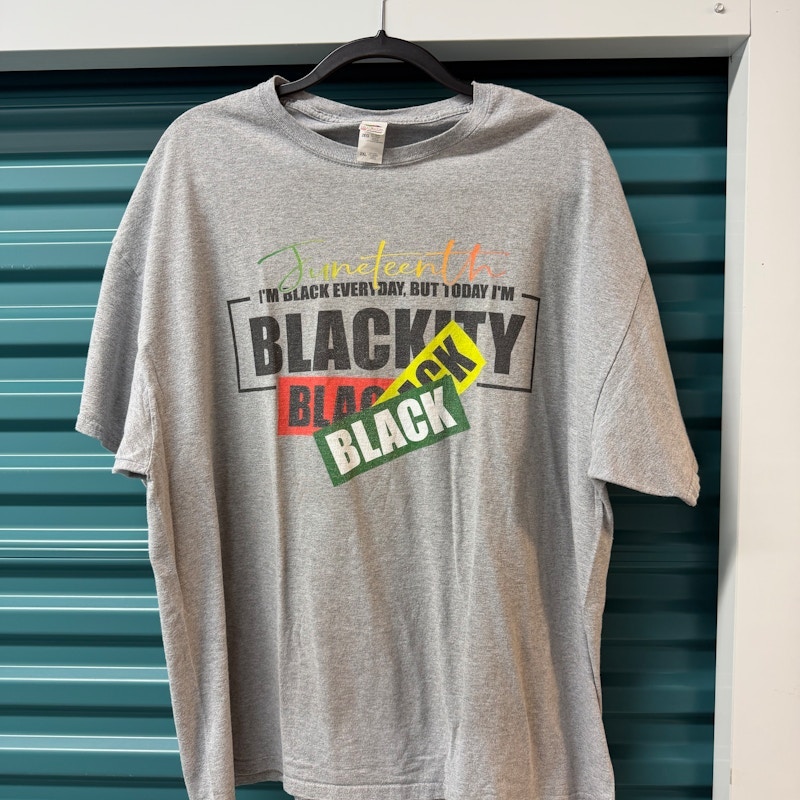 Gildan Juneteenth I'm Black Everyday T-Shirt Grey