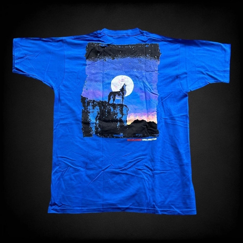 Vintage Marlboro Unlimited Wolf T-Shirt Blue