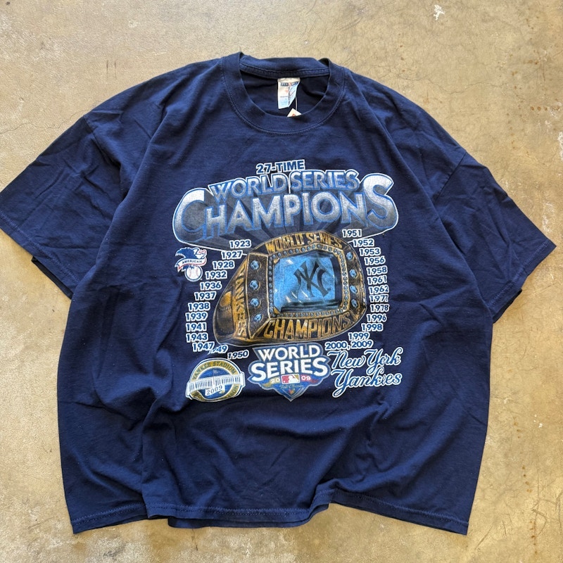 Vintage MLB New York Yankees 2009 World Series Champions T-Shirt Navy