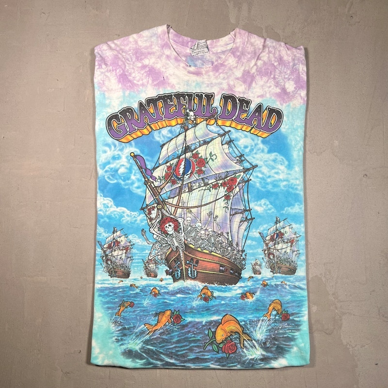 Vintage 1993 Liquid Blue Grateful Dead Ship of Fools Tee