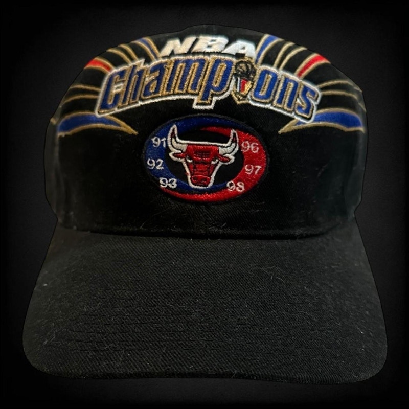 Vintage Starter Chicago Bulls NBA Champions Hat Black