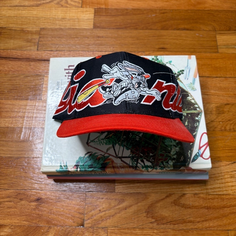 MLB x Looney Tunes Bugs Bunny San Francisco Giants Snapback Hat Black