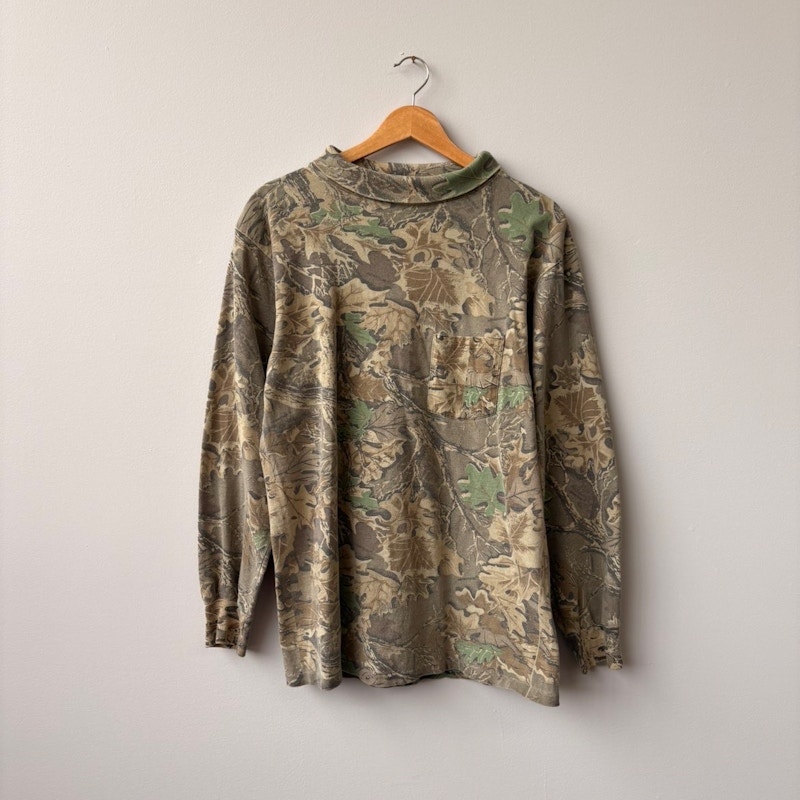 RedHead Vintage Camo Long Sleeve Pocket Mock Neck Shirt