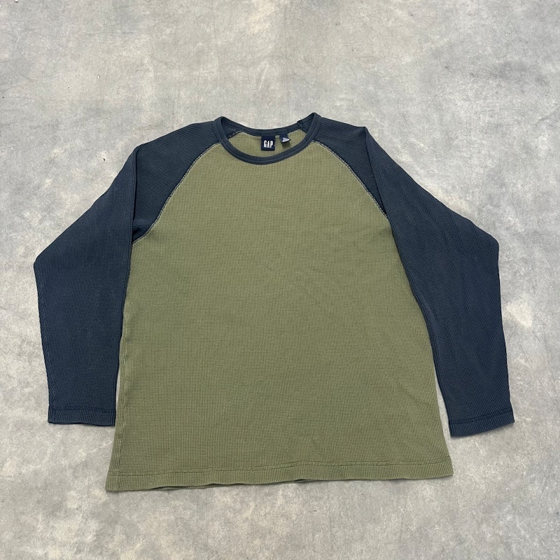 Vintage Gap Waffle Knit Raglan Long Sleeve Shirt Olive Green and Navy