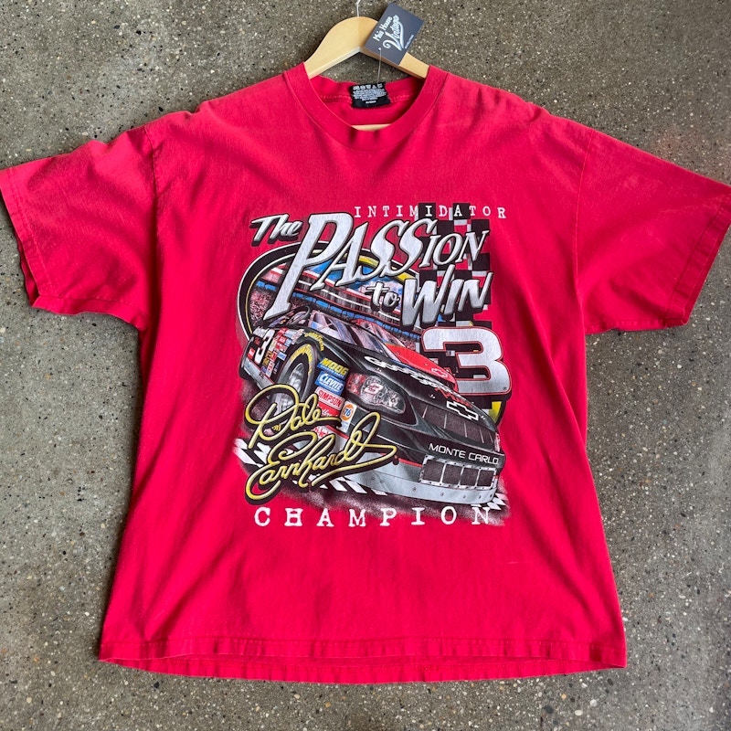 Vintage Chase Authentics Dale Earnhardt The Intimidator T-Shirt Red