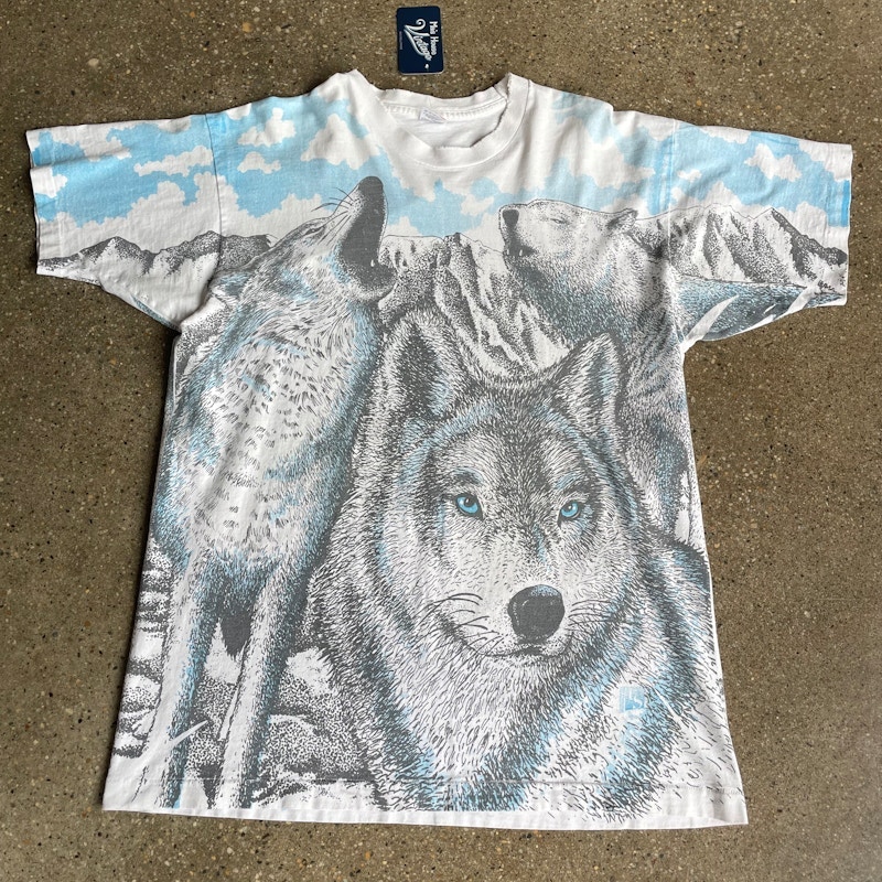 Vintage Fruit of the Loom Wolf AOP Graphic T-Shirt White