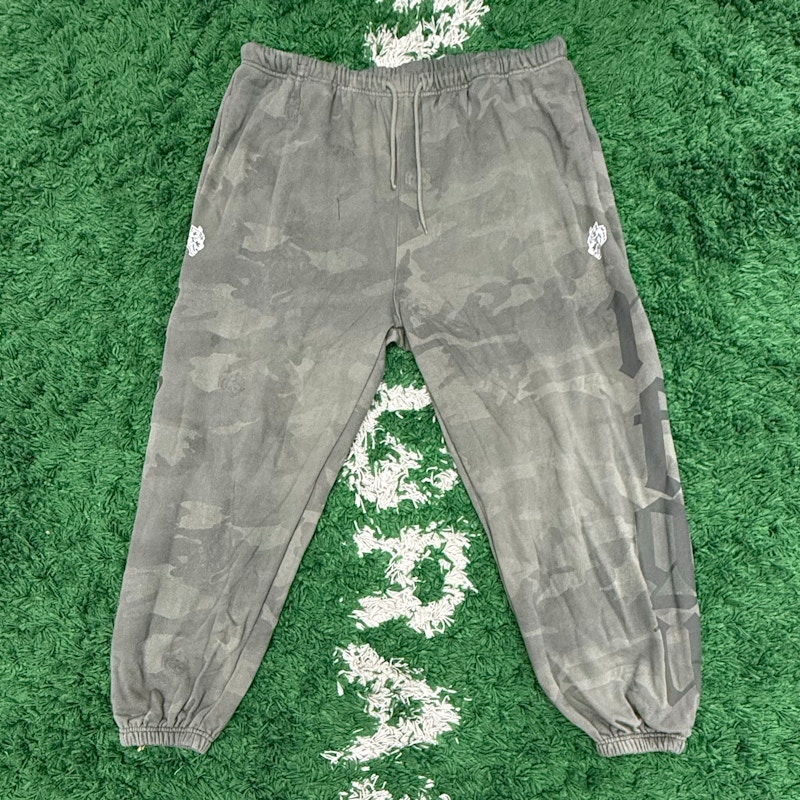 Wolves Sweatpants Camo