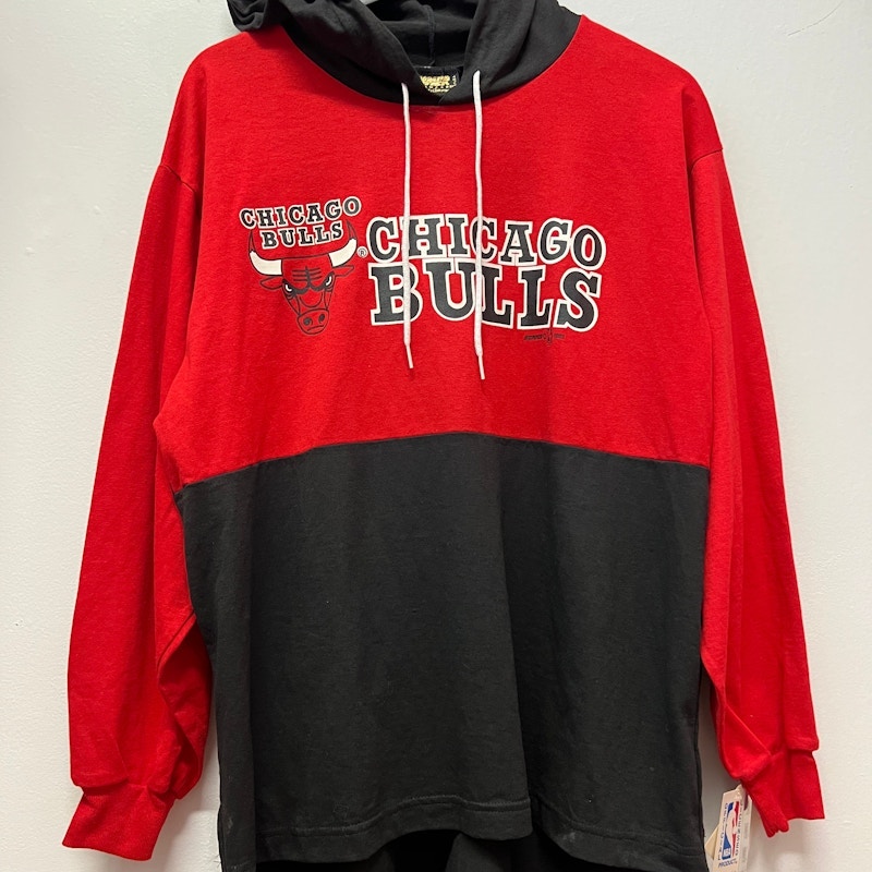 Vintage 1993 Chicago Bulls Long Sleeve T-Shirt with Hood