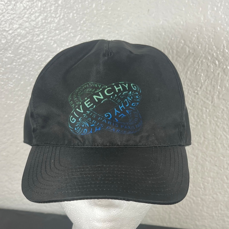 Givenchy Infinity Logo Cap Black