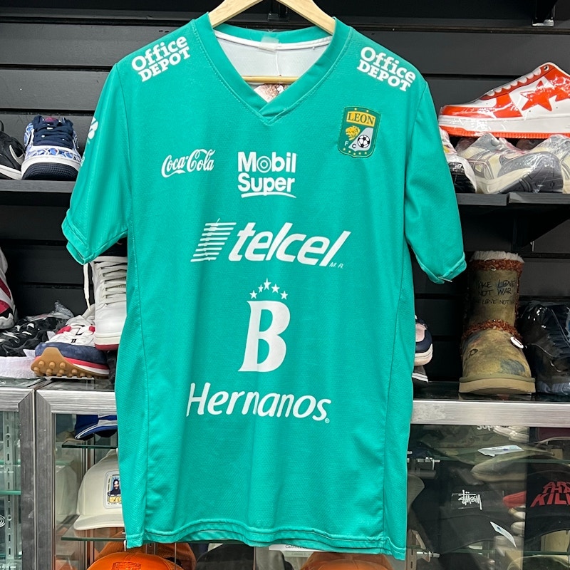 Club León Home Jersey Green