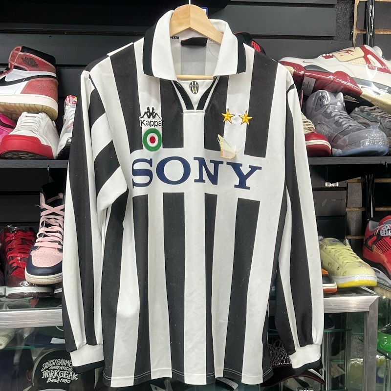 Juventus Kappa Sony Home Jersey