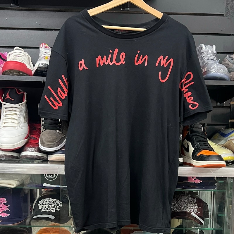 Christian Louboutin Walk a Mile in My Shoes T-Shirt Black