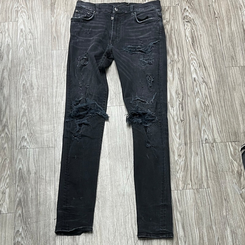 Amiri Distressed Skinny Jean Black
