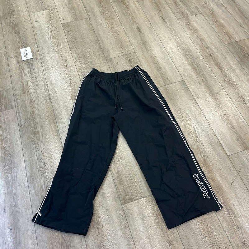 Raspberry Hills Pants Black
