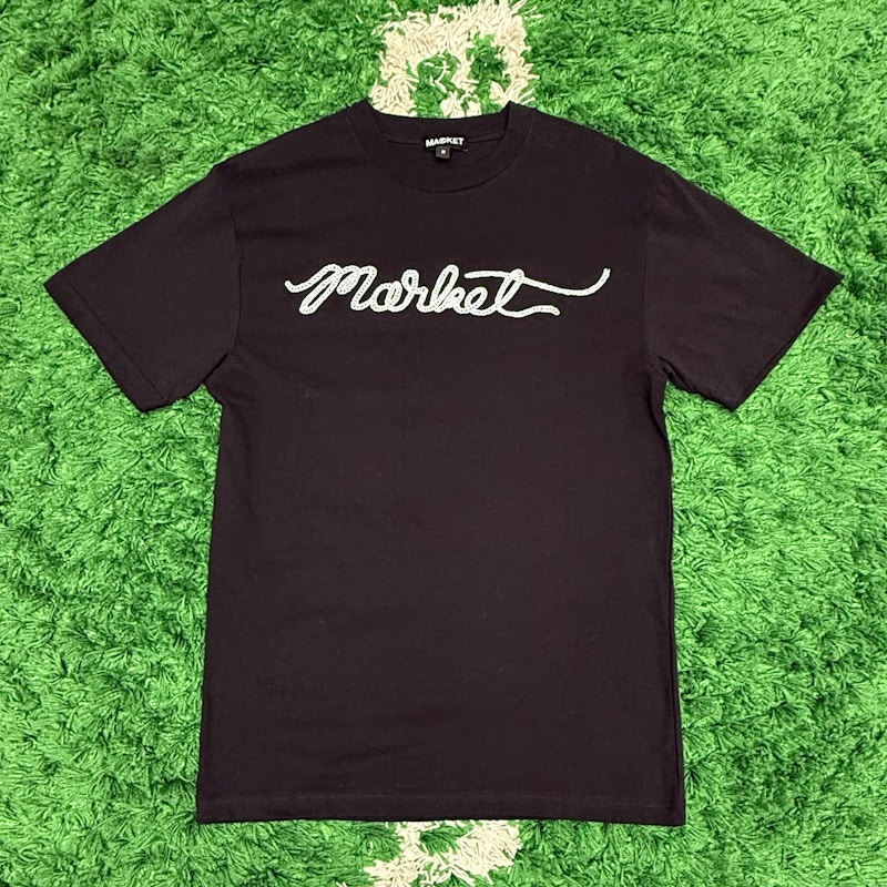 Market Script Logo T-Shirt Black