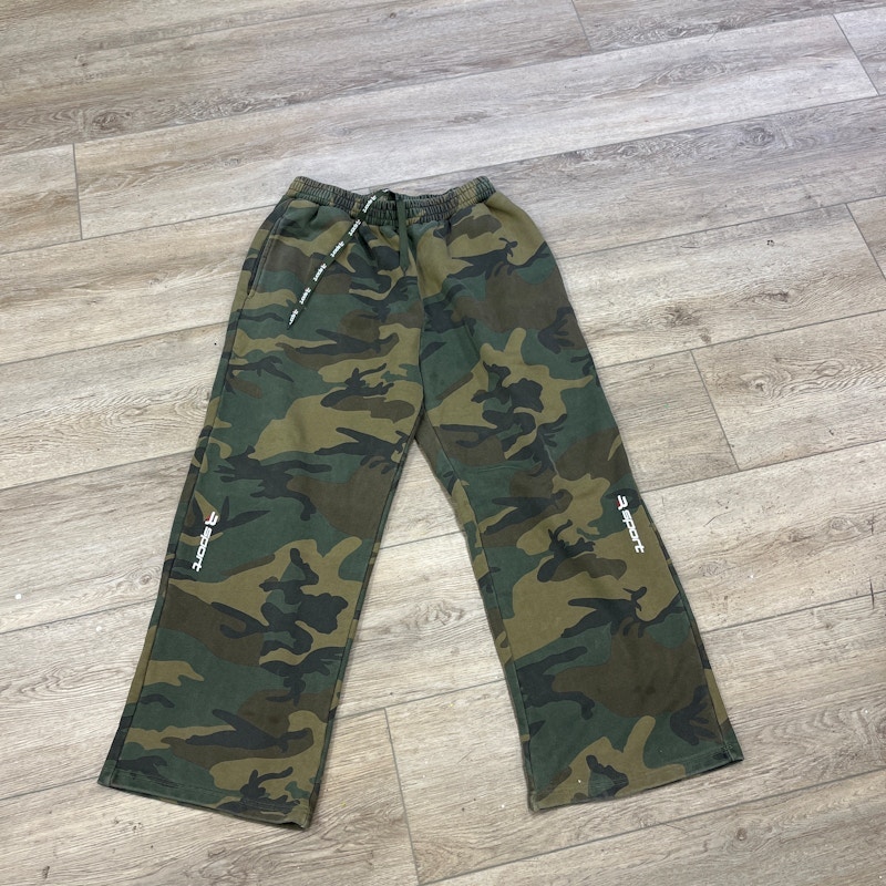 GV Gallery R Sport Sweatpants Camo