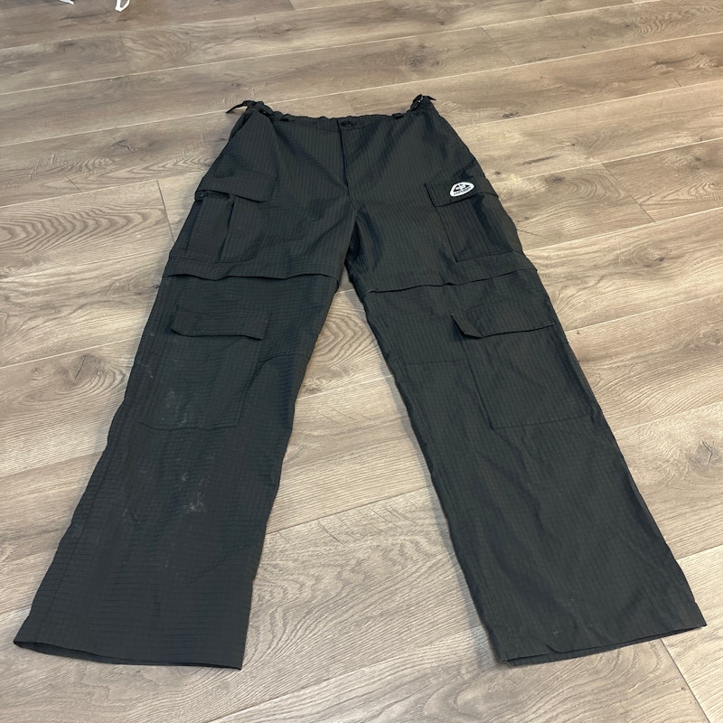 GV Gallery Raspberry Hills Convertible Cargo Pants Black