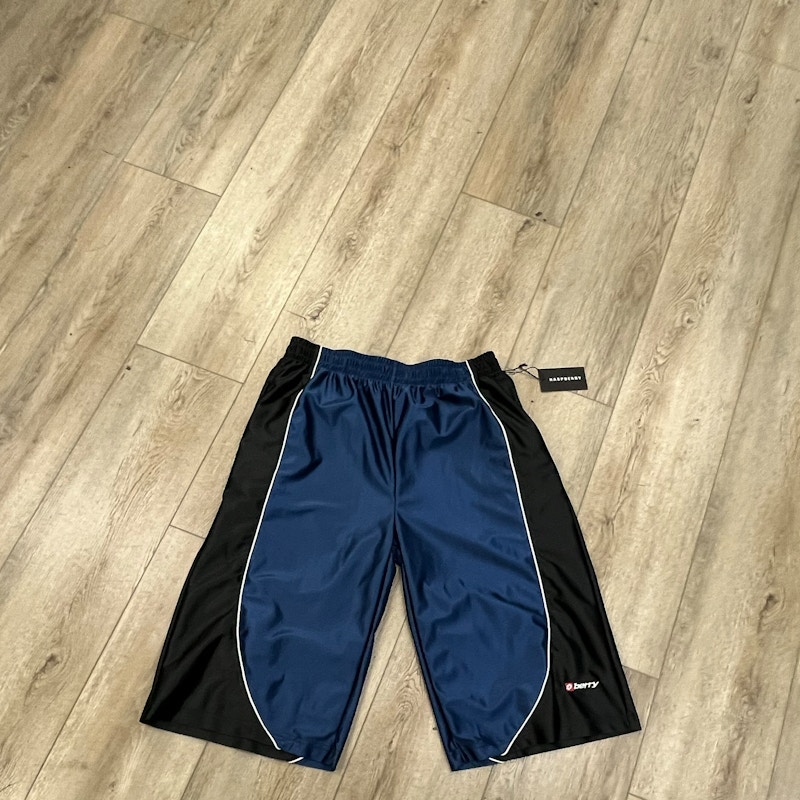 Raspberry Basketball Shorts Navy/Black