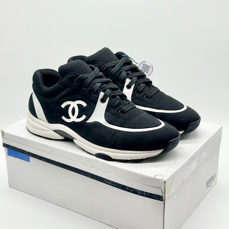 Chanel CC Logo Sneaker Black White
