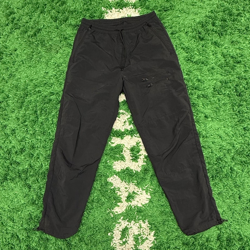 ALO Nylon Zipper Detail Cargo Pants Black