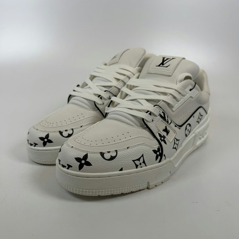 Louis Vuitton Trainer White Black Monogram