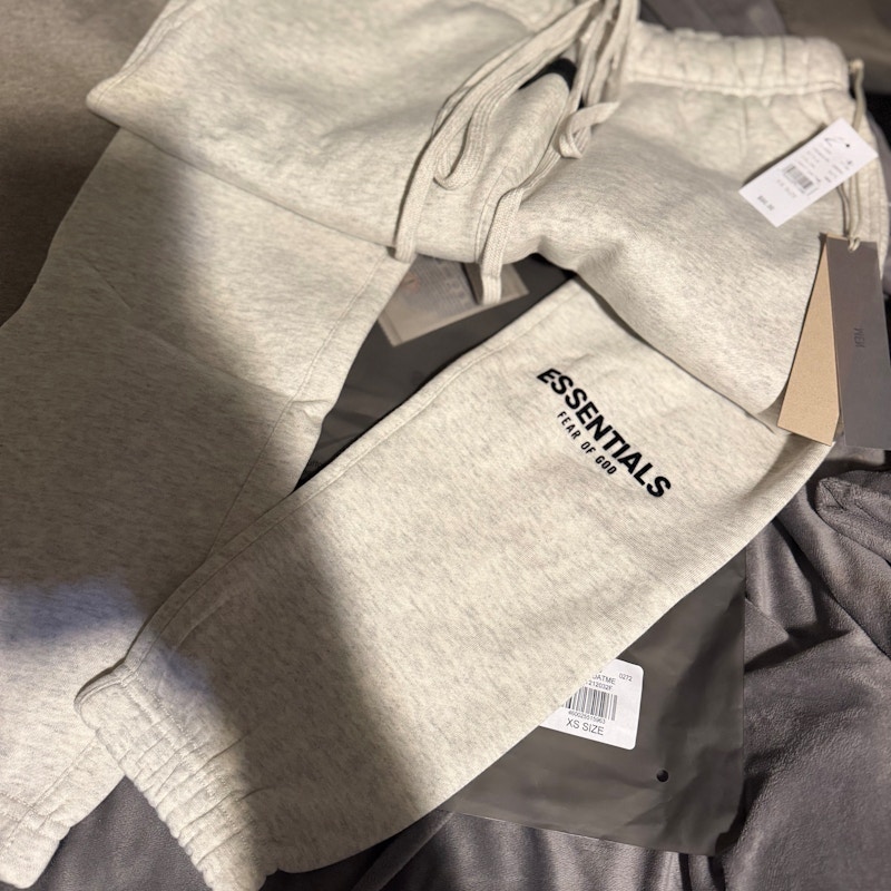 Fear of God Essentials Sweatpants Dark Oatmeal