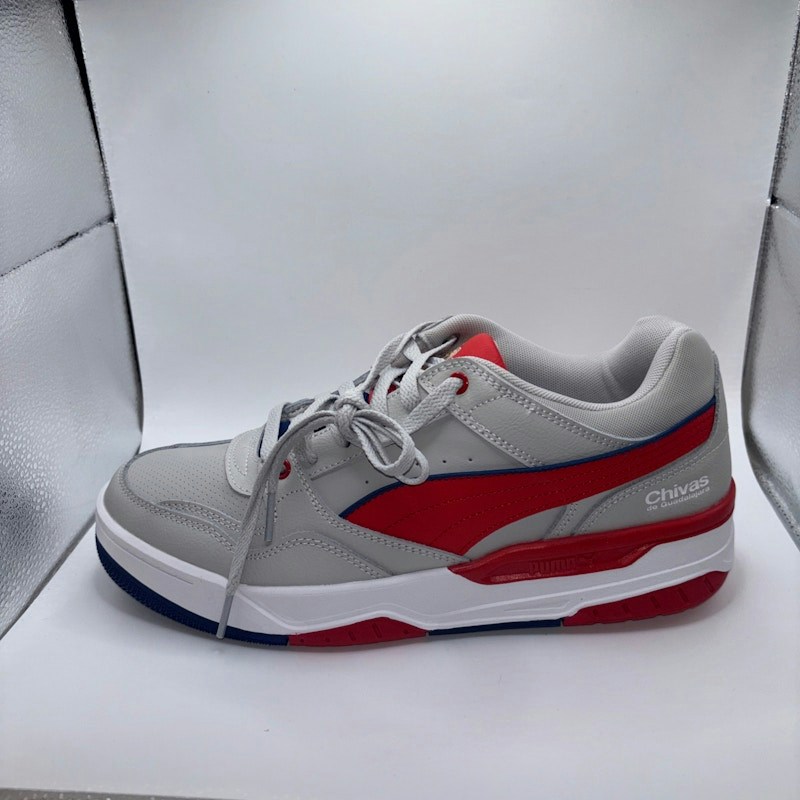 Puma Chivas tifosi