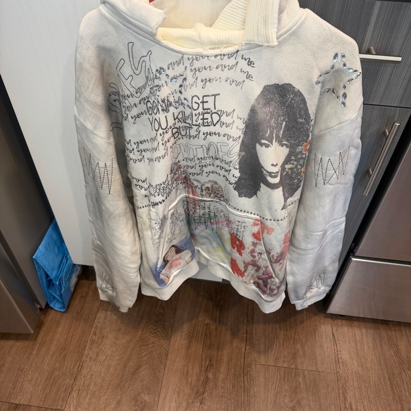 Stolen Arts Love Hurts Hoodie Cream