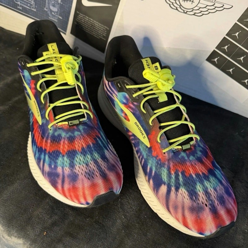 Brooks Launch 8 Tie Dye
