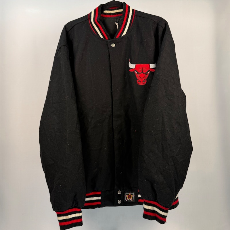 Chicago Bulls Bomber Jacket Black