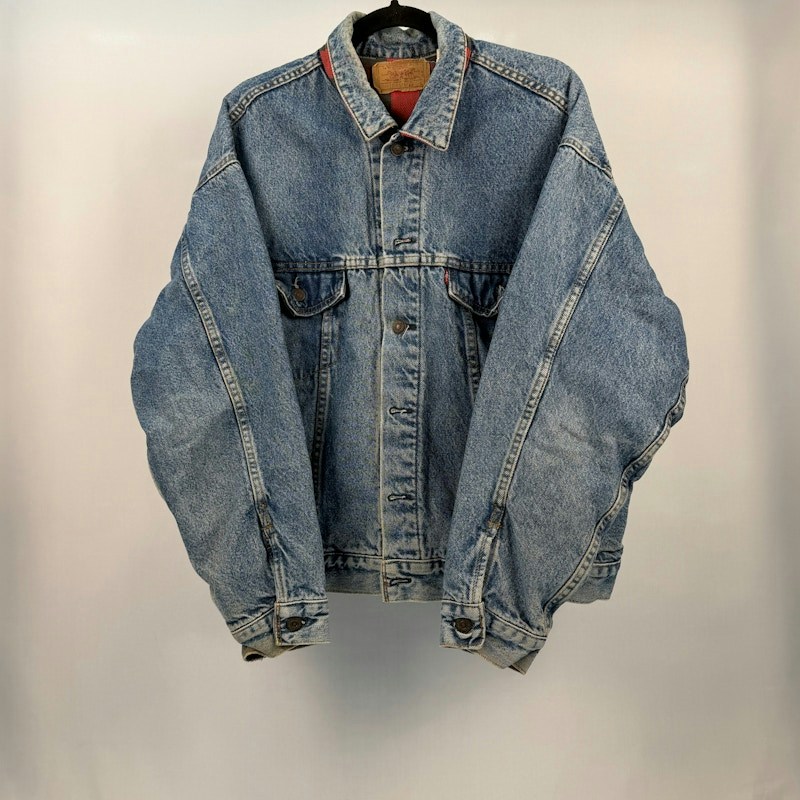 Levi's Plaid-Lined Denim Trucker Jacket Blue