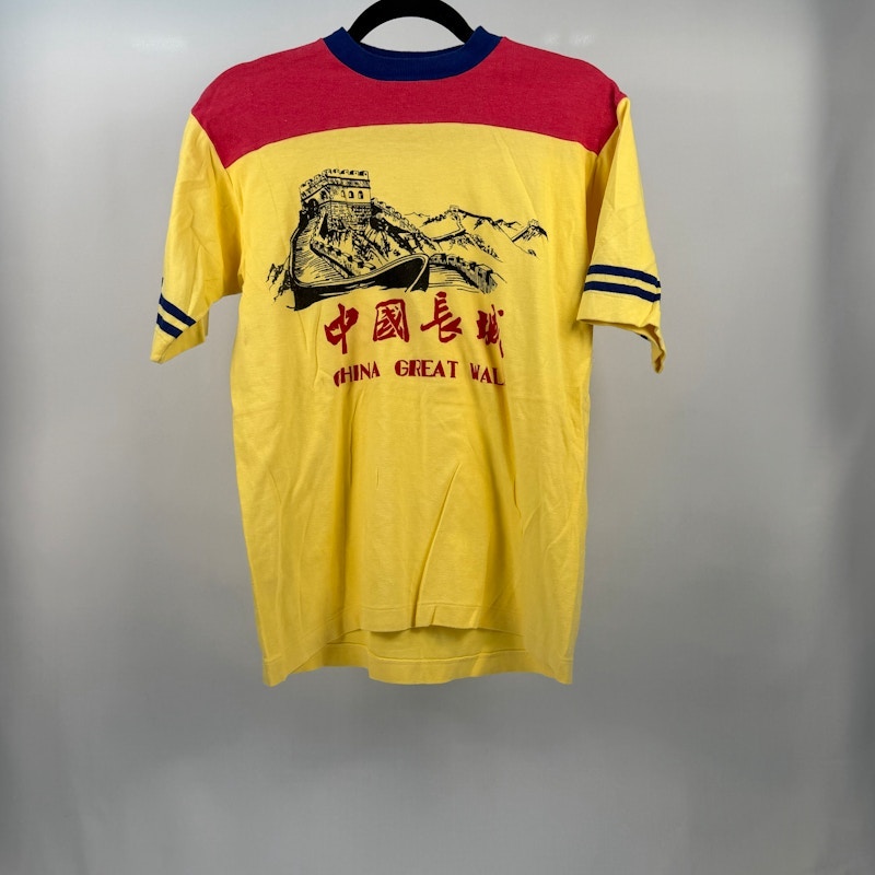 China Great Wall Graphic T-Shirt Yellow Red Blue