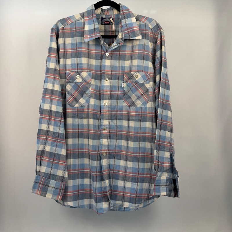 Levi's Plaid Long Sleeve Button-Down Shirt Blue