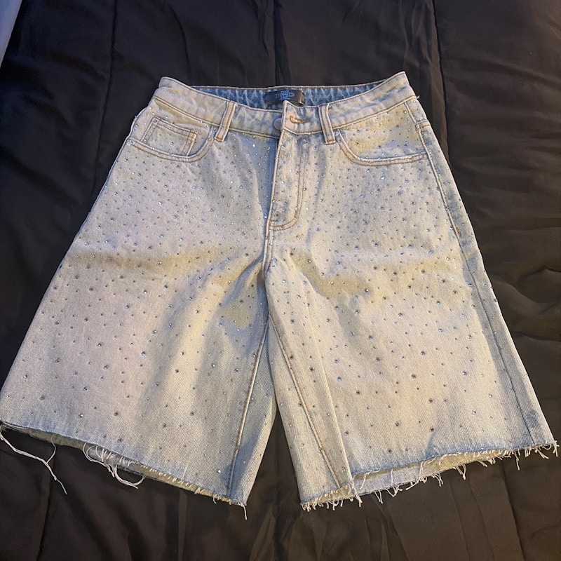 HMDD Rhinestone Denim Shorts Light Wash