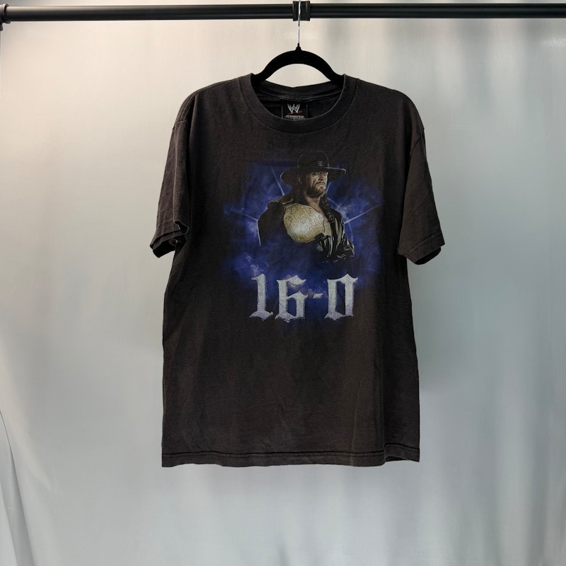 WWE Undertaker 16-0 at WrestleMania T-Shirt Black