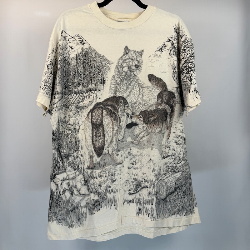 Wolf Graphic T-Shirt Off White