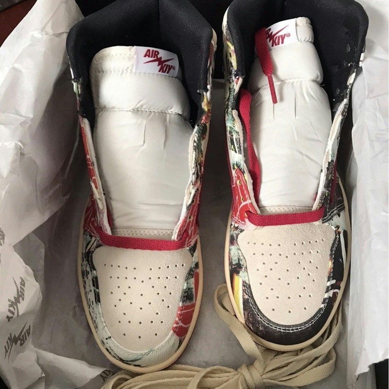 Air Kiy Tan Maroon Multi Color