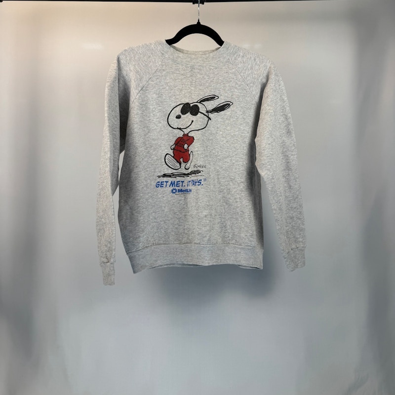 MetLife Snoopy Joe Cool Sweatshirt Gray