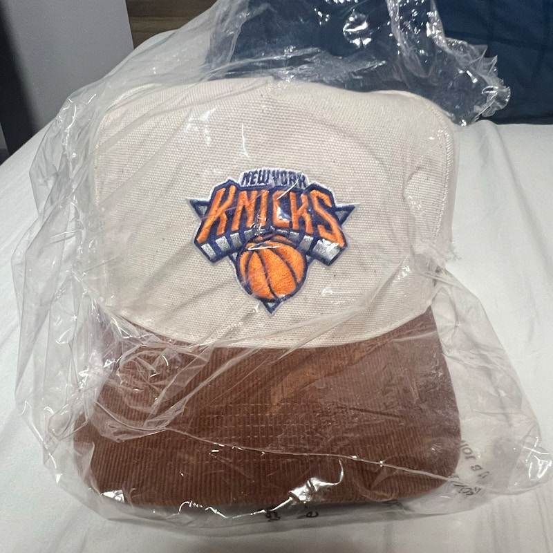 '47 Carhartt New York Knicks Hitch
