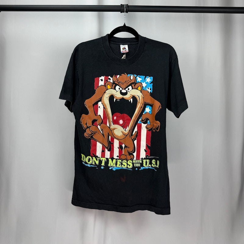 1990s Looney Tunes Taz Don't Mess With The U.S. T-Shirt