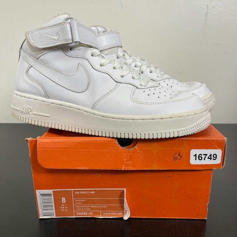 Nike Air Force 1 Mid White (2005)