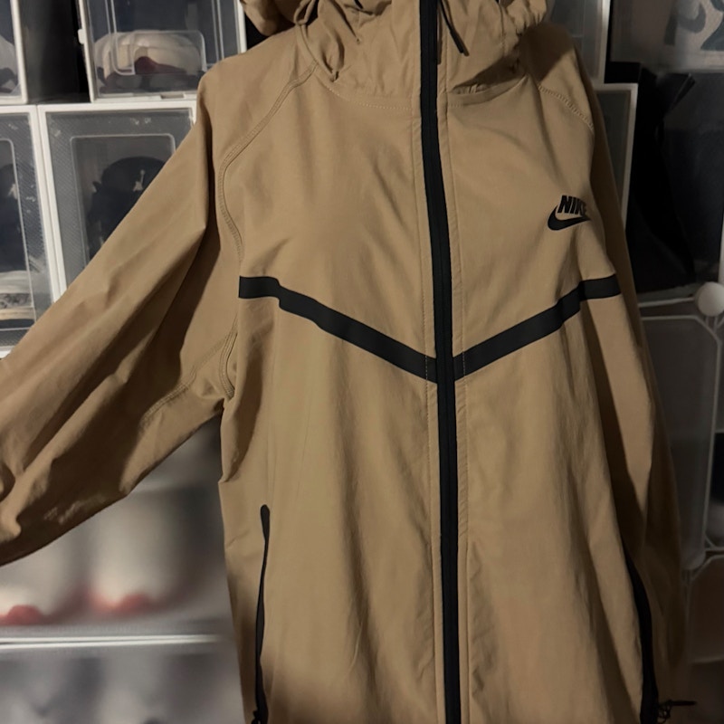 Nike Tech Fleece Windrunner Full-Zip Jacket Khaki