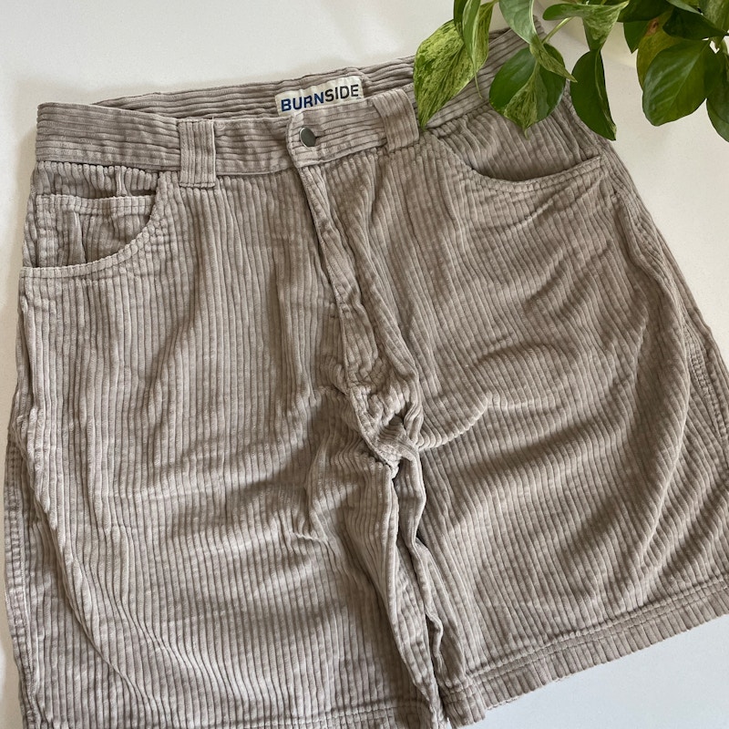 90s Burnside Baggy Corduroy Shorts Tan