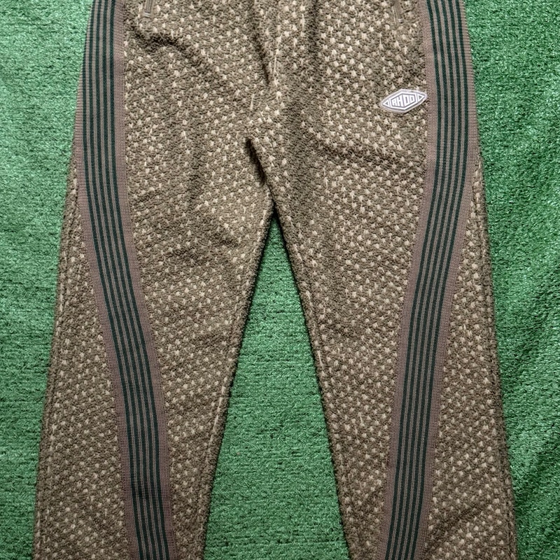 Raspberry Hills Don’t Die Grandma Sweats