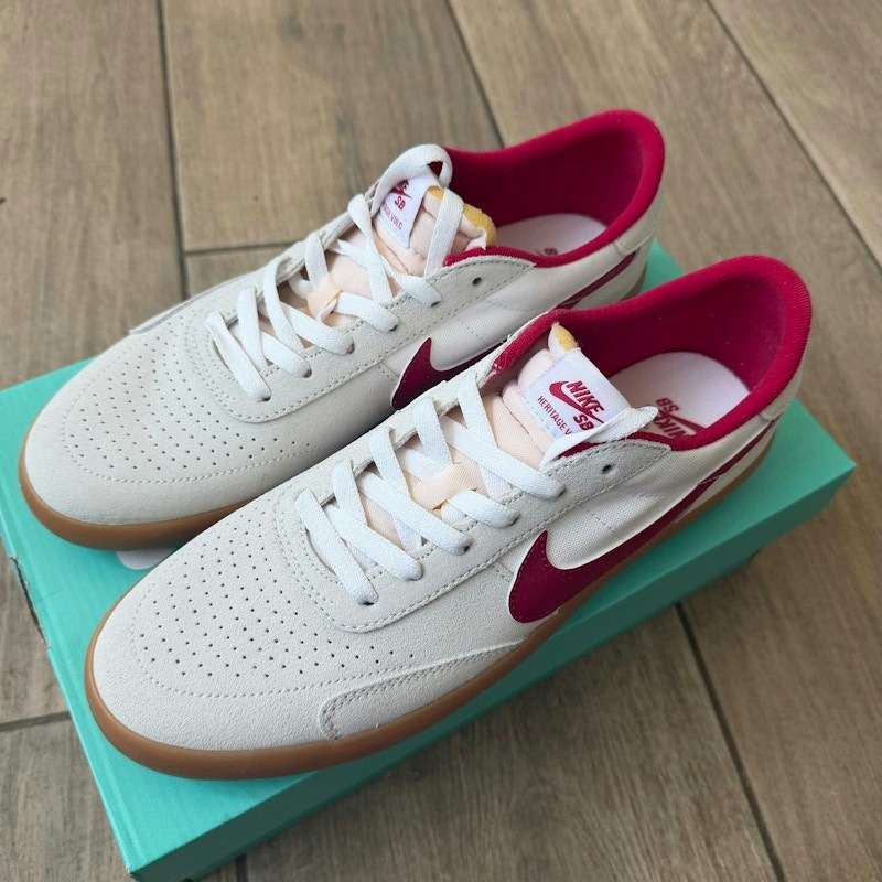 Nike SB Heritage Vulc Summit White Track Red